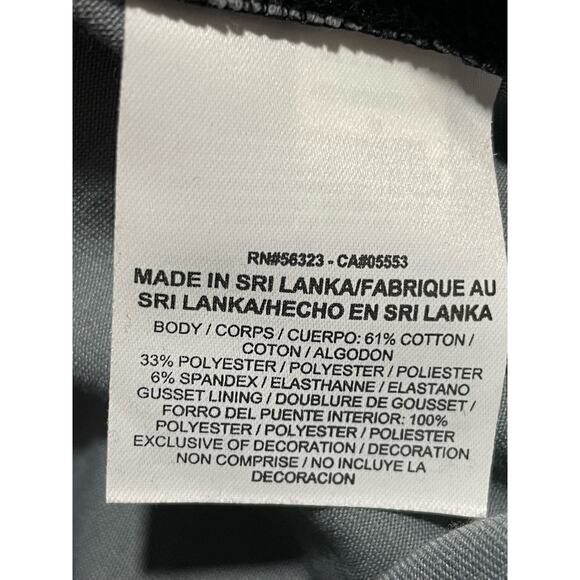 NWT Nike Dri Fit Leggings Women's Size Medium Gray White Stripe 645798 MSRP $55 - Picture 9 of 9